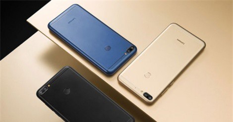 Smartphone camera kép, màn hình FullView, giá gần 3 triệu