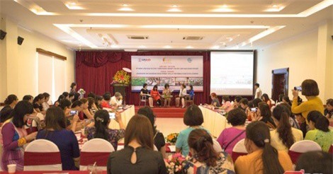 Hơn 100 nữ lãnh đạo doanh nghiệp miền Trung dự diễn đàn phát triển kỹ năng quản trị