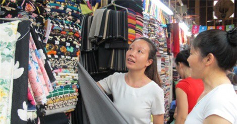 Mới hơn 3.000/250.000 hộ kinh doanh ở TP.HCM ‘chịu’ lên doanh nghiệp