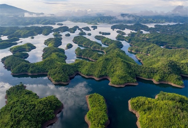 “Lạc lối” vào vịnh Hạ Long của Tây Nguyên