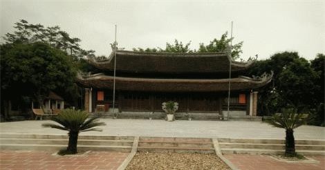 Huyền bí vị thần trong ngôi đền lâu đời nhất xứ Thanh