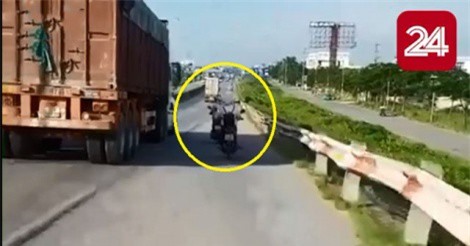 Clip: Hai nữ “ninja” bất chấp nguy hiểm, núp bóng container để… tránh nắng