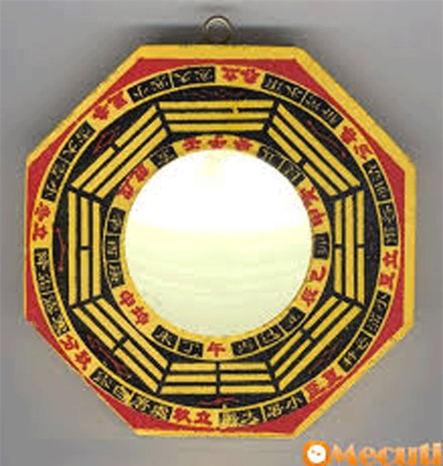 Những cách treo gương tránh được điềm xui cho gia chủ