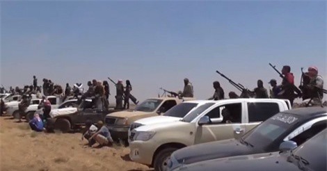 Quân đội Syria ác chiến với IS khiến "chảo lửa" Homs rung chuyển