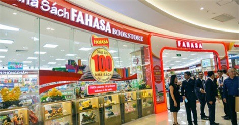 Số phận trái ngược của hai nhà sách lớn nhất Việt Nam