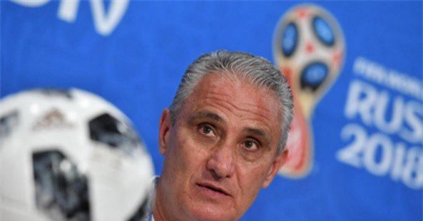 HLV Tite báo tin buồn cho CĐV Brazil