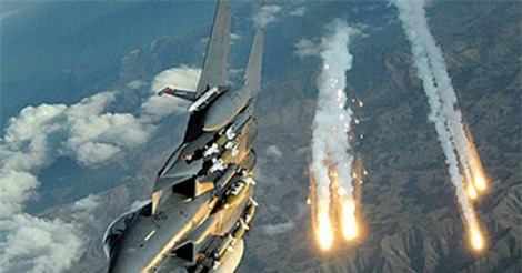 ĐIỂM TIN THẾ GIỚI: Mỹ dội bom vào căn cứ của quân đội Syria, khủng bố ở Nigeria dùng trẻ em làm “bom sống” 