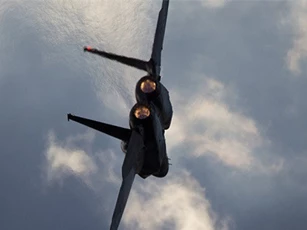 Israel ồ ạt tiến hành các cuộc không kích vào 9 mục tiêu ở bắc Dải Gaza
