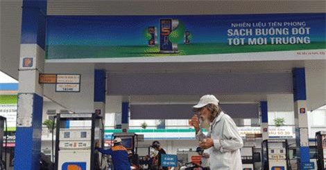 Xăng A95 tại cửa hàng Petrolimex chỉ là 'thiếu cục bộ'