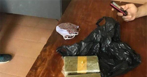 Bắt 2 đối tượng, thu giữ 2 bánh heroin