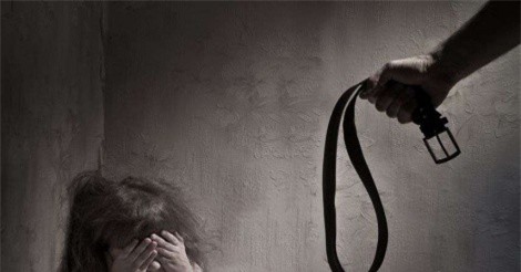 Bé gái 4 tuổi nghi bị bạo hành tử vong