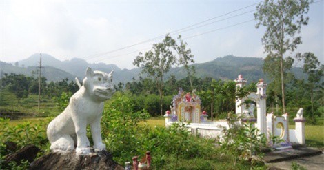 Chuyện ly kỳ về tục thờ thần Bạch Hổ độc đáo ở Trà Bồng