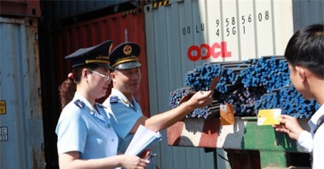 Hải quan nhận lệnh siết phế liệu nhập khẩu trên khắp các cảng