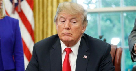 THẾ GIỚI 24H: Tổng thống Trump cân nhắc hạn chế Trung Quốc đầu tư vào 1.000 công ty Mỹ, phiến quân Houthi thảm bại trước liên quân Ả Rập ở Yemen