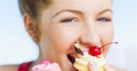 Làm sao để giảm cơn thèm ăn do căng thẳng gây ra?