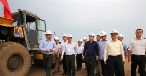 Chính phủ yêu cầu hoàn thành cao tốc Bắc Nam vào năm 2021