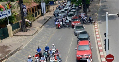 DỰ BÁO THỜI TIẾT (23/6): Hà Nội nắng nóng 37 độ, cảnh báo mưa dông vào chiều tối