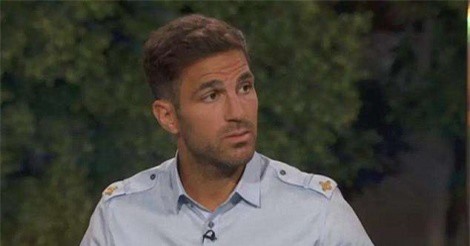 Sốc: Fabregas chê Ronaldo “ăn rùa”