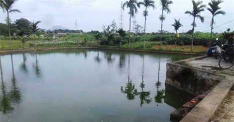 Hai chị em đuối nước khi tắm ao đình làng