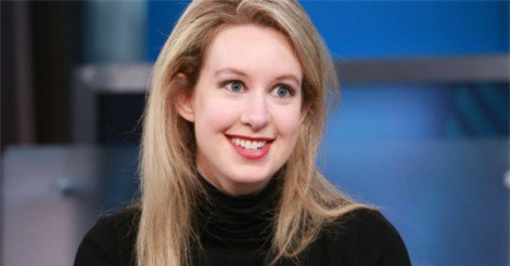 Elizabeth Holmes - 'bông hồng' tỷ phú trắng tay và vướng lao lý