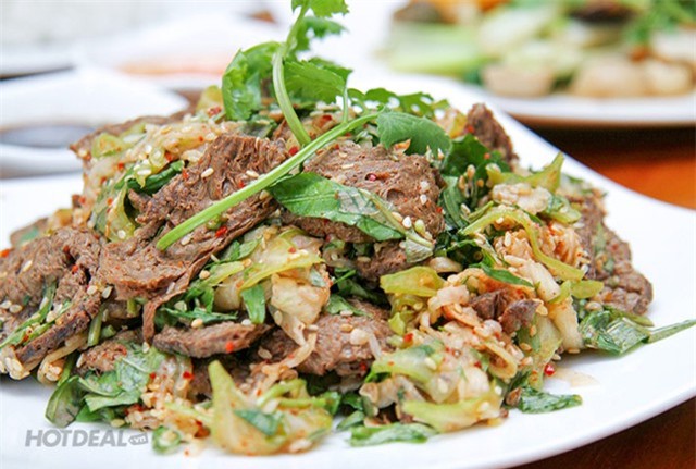 Mách bạn cách làm gỏi bò lá chanh cho bữa ăn thêm phần thú vị