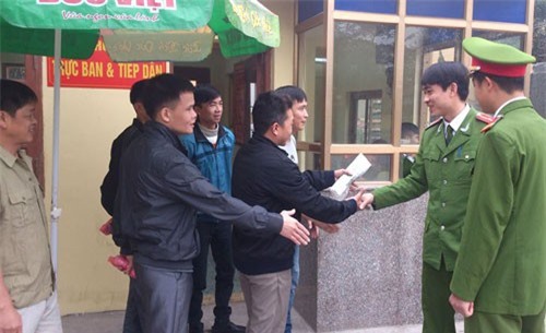 Mỗi năm 3 đợt xét tha tù trước thời hạn có điều kiện