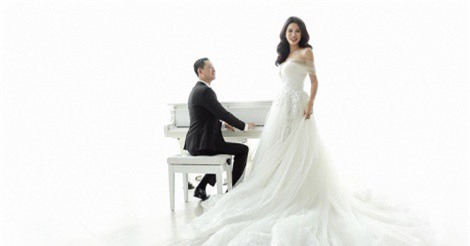 Trang Trần khoe ảnh cưới bên ông xã Việt kiều