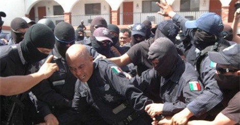 Mexico bắt 28 cảnh sát liên quan vụ sát hại ứng viên thị trưởng