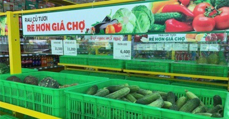 Chuyển shop từ ngõ ngách khu dân cư ra đường lớn, bán 'thịt tươi cá lội' thay vì mổ sẵn, các cửa hàng mới của Bách Hóa Xanh đã đạt doanh thu trên 1 tỷ đồng/tháng