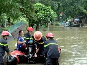 Hơn 400 ngôi nhà ở TP Hà Giang ngập bùn sau lũ
