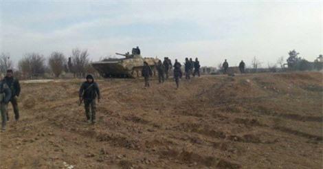 Quân đội Syria bẻ gãy tuyến phòng thủ phiến quân, giành thị trấn chiến lược ở phía Tây Nam