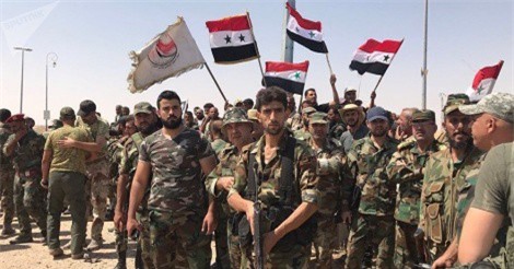 Quân đội Syria tiến đánh phiến quân nhằm chiếm thị trấn chiến lược