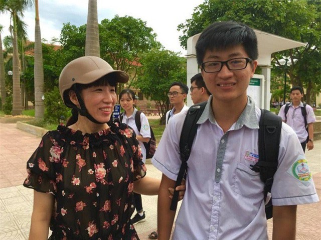 Thí sinh viêm ruột thừa hoãn mổ, tiêm thuốc giảm đau để đến trường thi