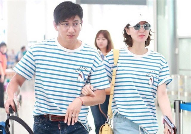 Vợ chồng Lưu Thi Thi - Ngô Kỳ Long diện đồ đôi xóa bỏ tin đồn rạn nứt
