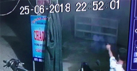 Công an huyện vào cuộc vụ Trưởng Công an xã nổ súng giải tán đám đông