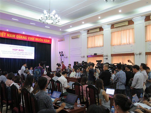 Đề thi môn Ngữ văn kỳ thi THPT quốc gia năm 2018 đánh đố thí sinh?