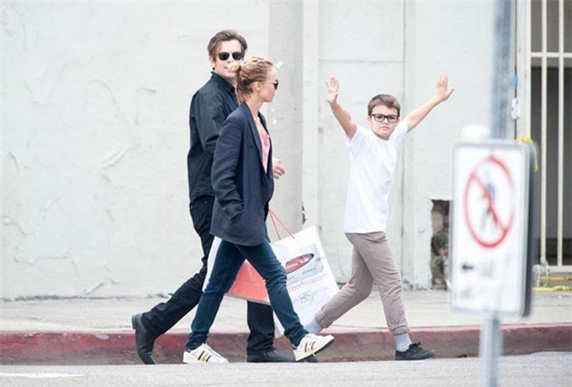 Con trai Johnny Depp gặp vấn đề nghiêm trọng về sức khỏe