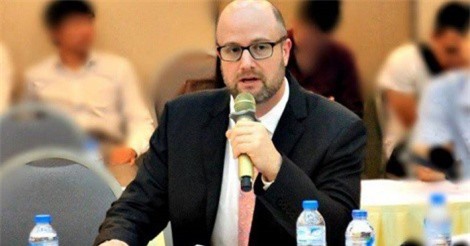 "Doanh nghiệp Việt đừng nghe quá nhiều lời ông Donald Trump nói"