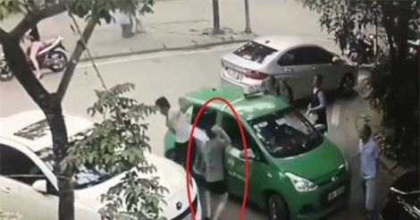 Hà Nội: Khởi tố vụ án tài xế taxi Mai Linh bị "choảng" gạch