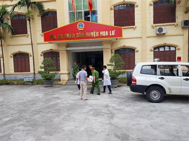 Phạt “yêu râu xanh” nhiễm HIV dâm ô trẻ em 2,5 năm tù