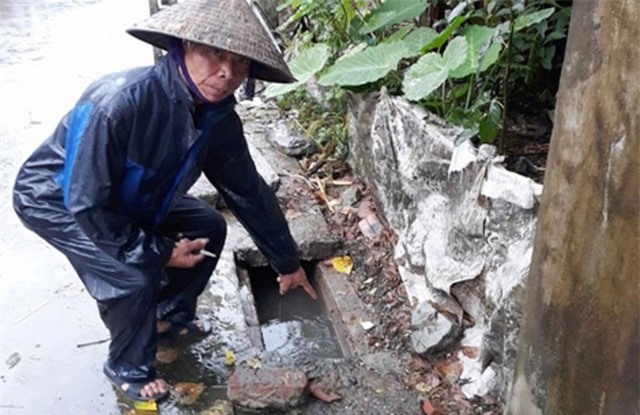 Rút ruột công trình 350 triệu đồng, một cán bộ doanh nghiệp bị bắt giam