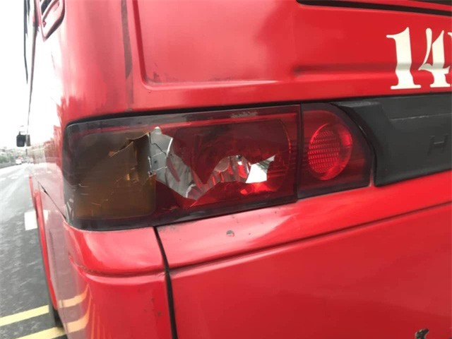 Quảng Ninh  Vụ xe khách bị côn đồ đập phá: Chuyển đơn của bị hại sang PC45 điều tra