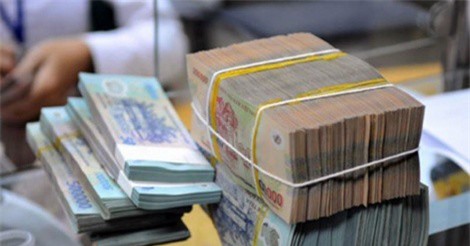 Tạm giam nguyên nữ cán bộ công an lừa đảo tiền tỉ