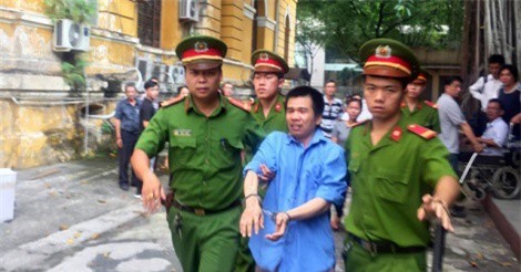 Cuồng ghen, phóng hỏa thiêu sống người yêu