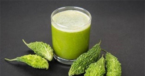 Giảm béo cấp tốc với sinh tố mướp đắng