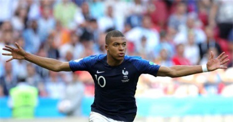 Ghi 2 bàn vào lưới Argentina, Mbappe sánh ngang Pele