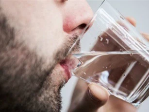 7 mẹo giúp bạn nhanh hết ho