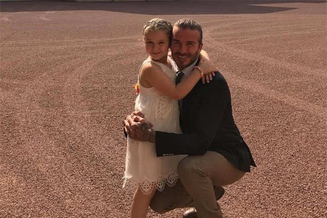 Cô út nhà Beckham nhận quà sinh nhật 7 tuổi trị giá 7.000 bảng Anh