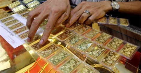 GIÁ VÀNG NGÀY 2/7: Tìm đường thoát đáy, đã đến lúc mua vào