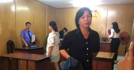 Cán bộ phường “bỏ túi” hàng trăm triệu đồng